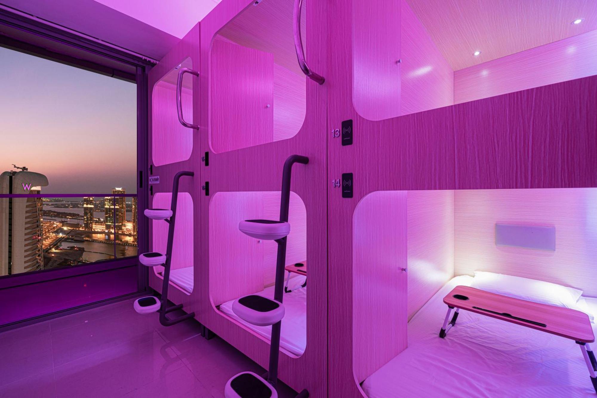 Capsule Experience Duplex - Panoramic Sea View - Nowmade La Marina Hostel Dubai Exterior photo